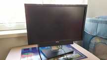 Monitor Dell  2209waf z głośnikiem