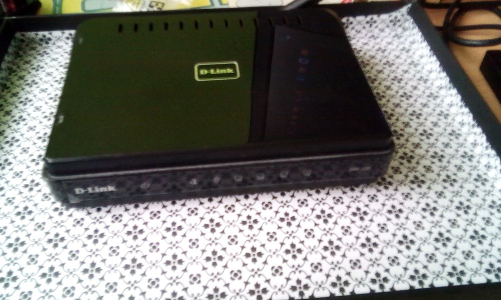 sprzedam router D-link Dir-300 używany