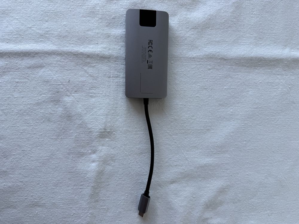 Hub D-link 8 em 1 type C
