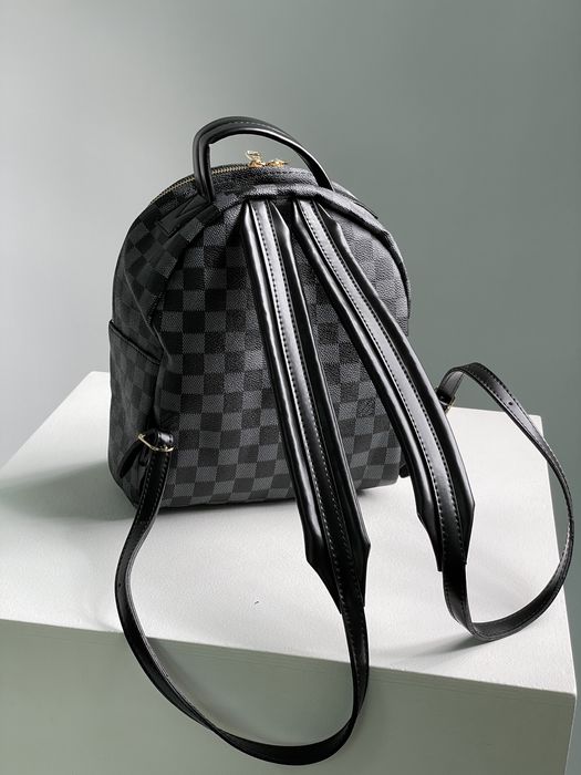 Жіночий рюкзак Louis Vuitton сумка Люкс женский рюкзак луи клатч