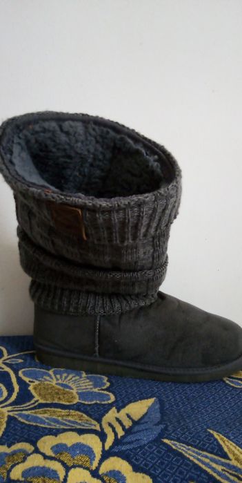 Продам угги мужские