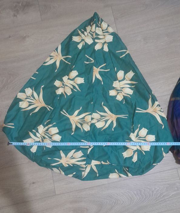 1x Puff feito à mão e por medida