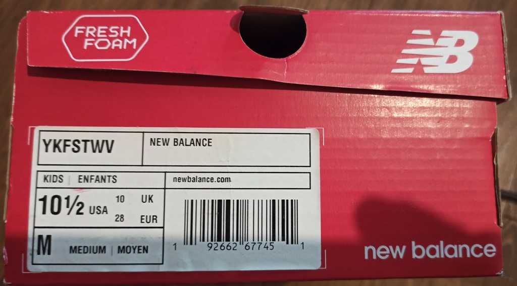 Кроссовки New Balance р28 (на ножку 16-17см) для девочки