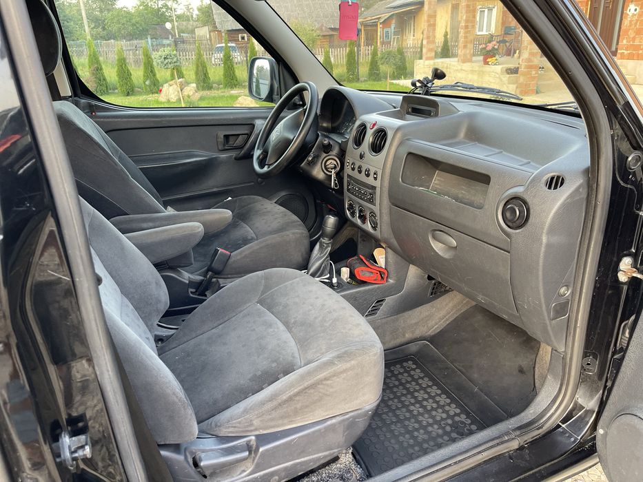 Сітроен Берлінго Citroen Berlingo 2004 2.0 Дизель