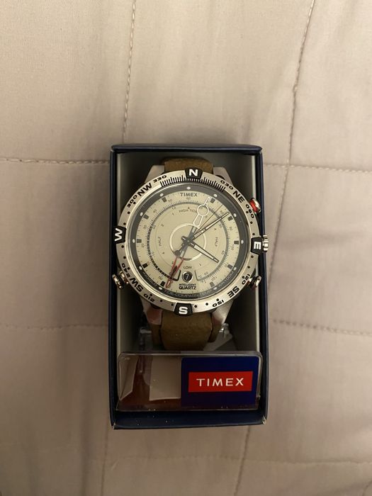Годинник Timex Kompas Indiglo T2N721