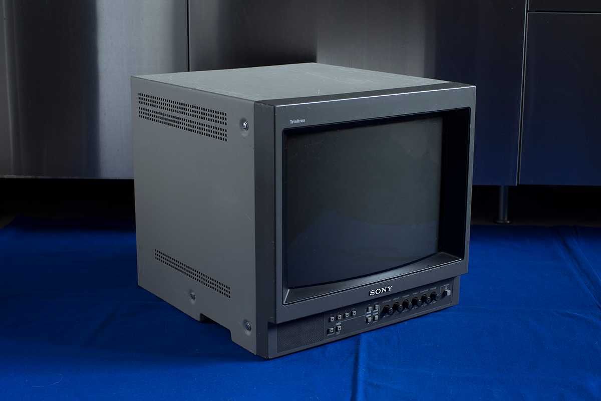 SONY PVM-1450QM Trinitron RGB Monitor PVM Retro Gaming