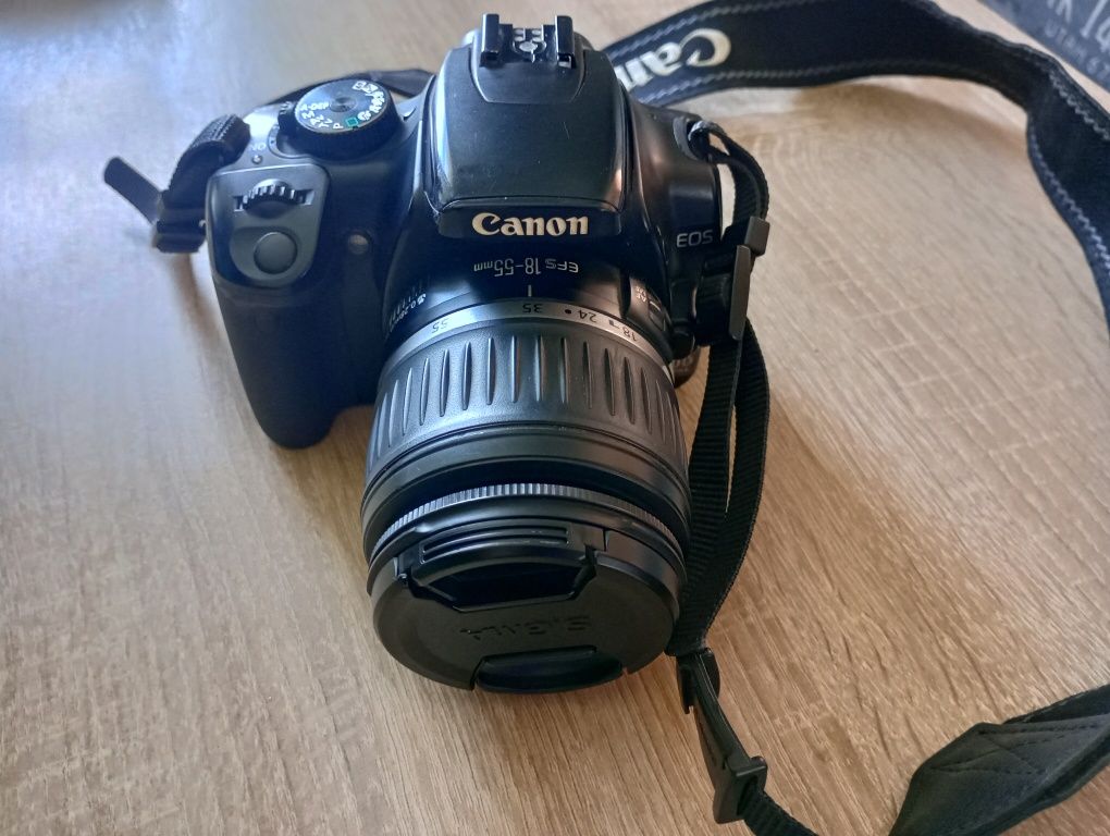 Зеркальный Canon DC 8.1v DS126151