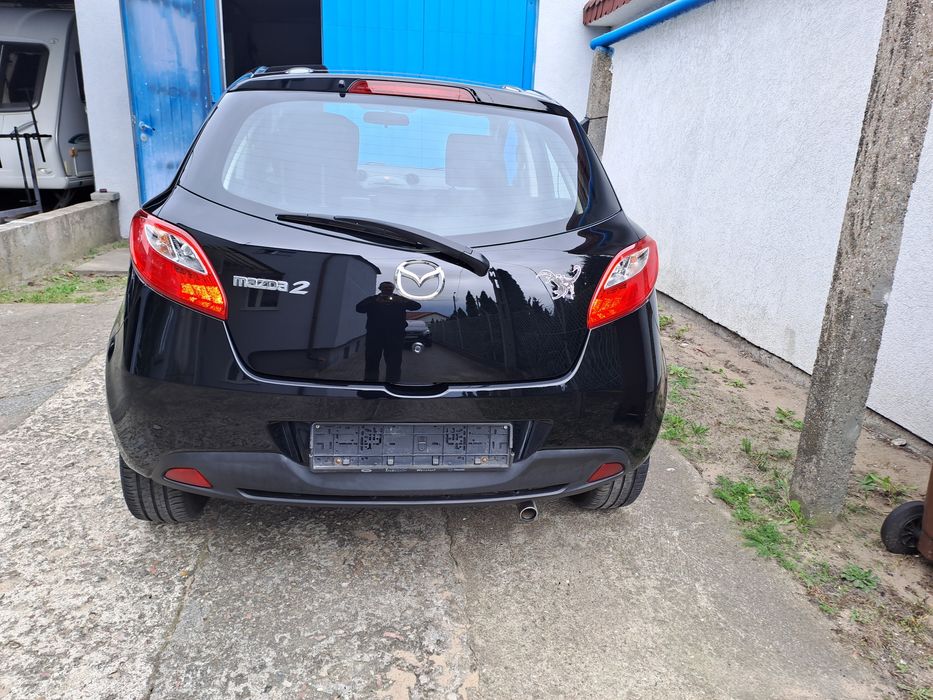 Mazda 2 poj.1,3 benzyna 2012rok. 169800km