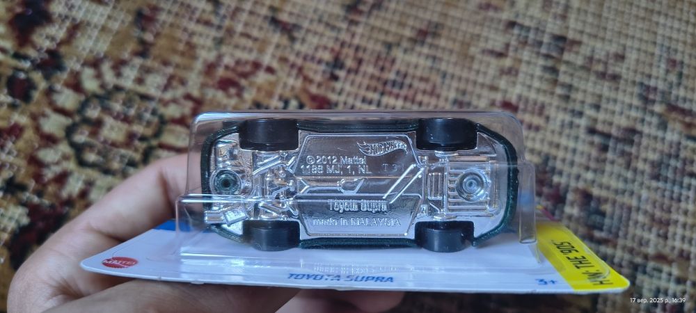 Машинка Hotweels TOYOTA SUPRA