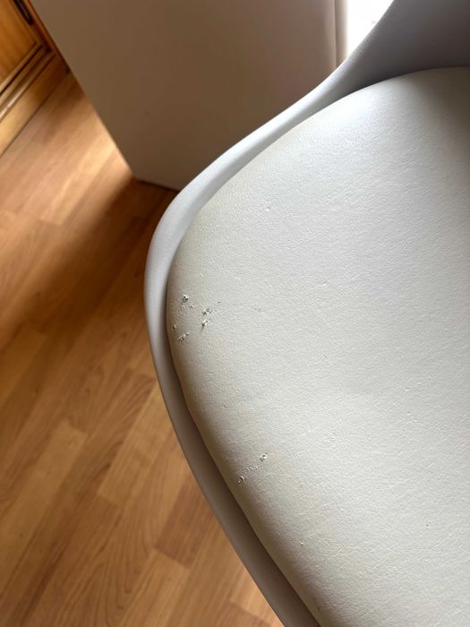 Vendo toucador (mesa + cadeira)