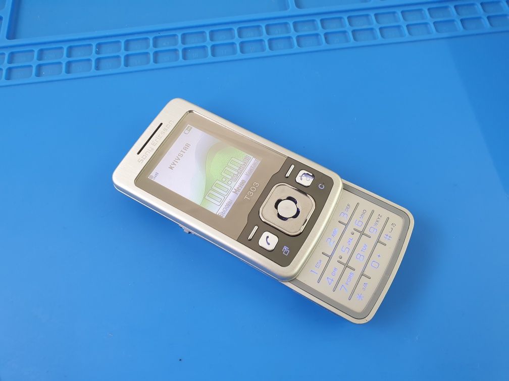 Sony Ericsson T303