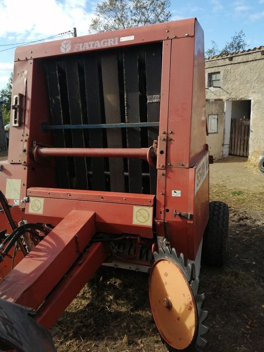 Prasa zwijająca HESSTON