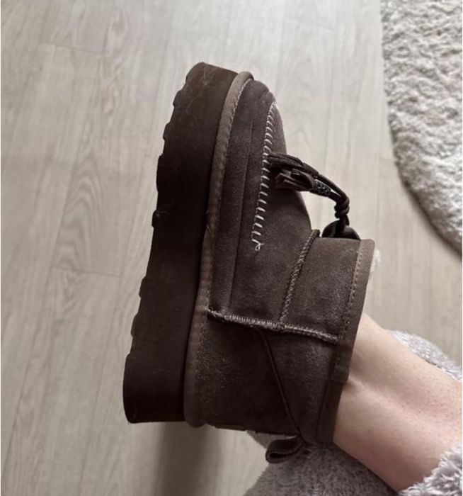 Шоколадні угги уггі на масивній високій платформі