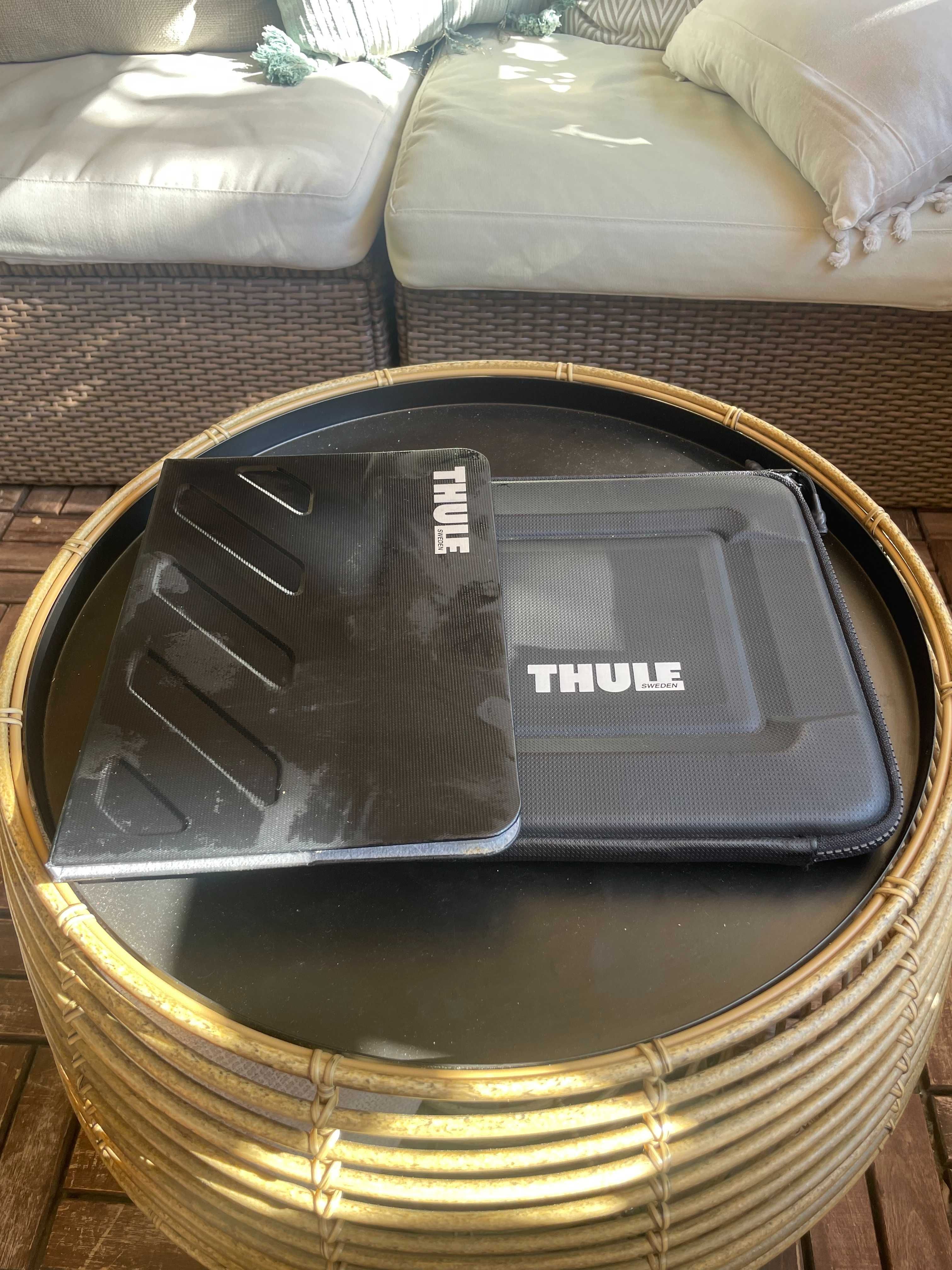 Thule Gauntlet 24.6 Cm 9.7" Fólio Preto