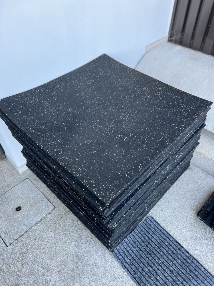 Vendo 48 placas de 22€ cada por apenas 15€