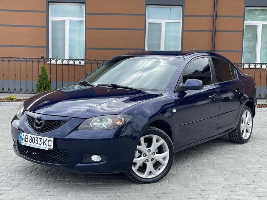 Продам авто Mazda 3