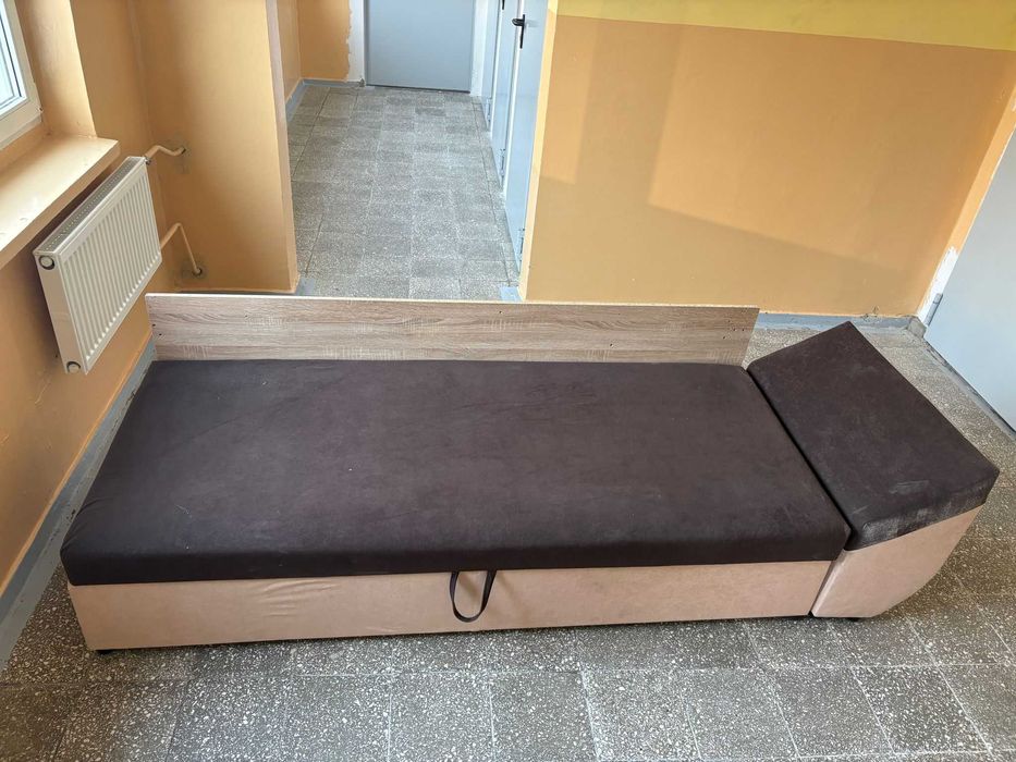 Łóżko uzywane sprzedam.Stan bez przetarc