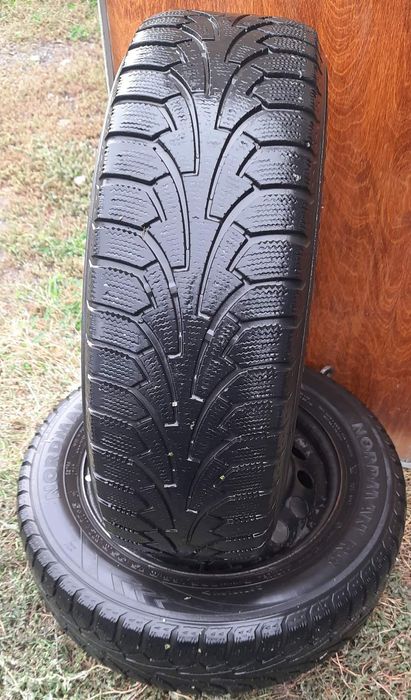 Продам зимние покрышки NOKIAN
