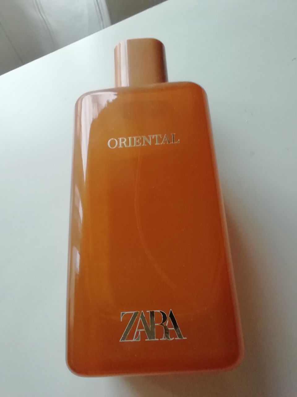 Frasco de perfume Zara, vazio