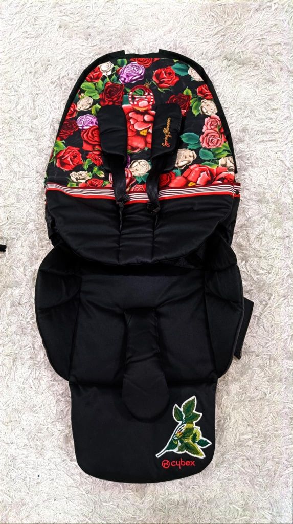 Cybex priam 4.0 spring blossom dark