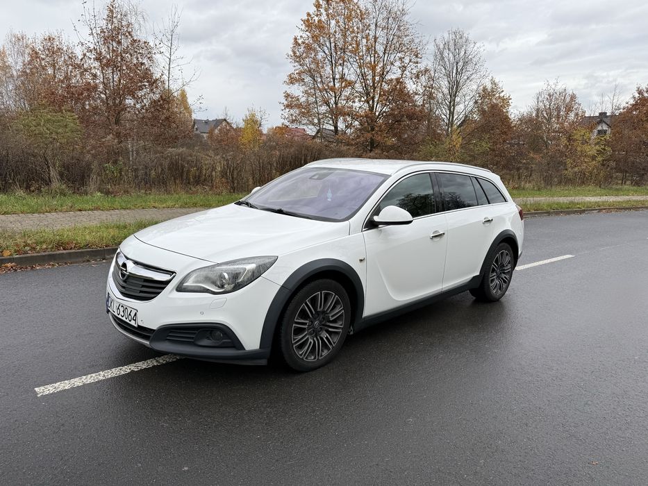 Opel Insignia 4x4 Country Tourer Lift Manual