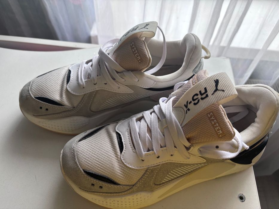 Кросівки Puma RS-X Reinvent Wn s бежевого цвета