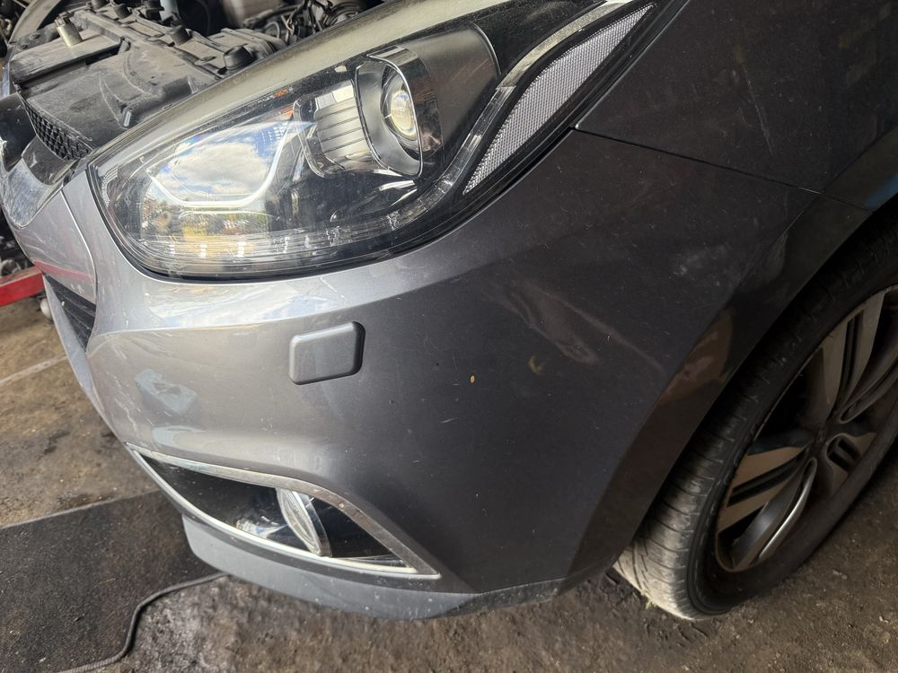 Бампер передній взборі Hyundai ix35 10-18