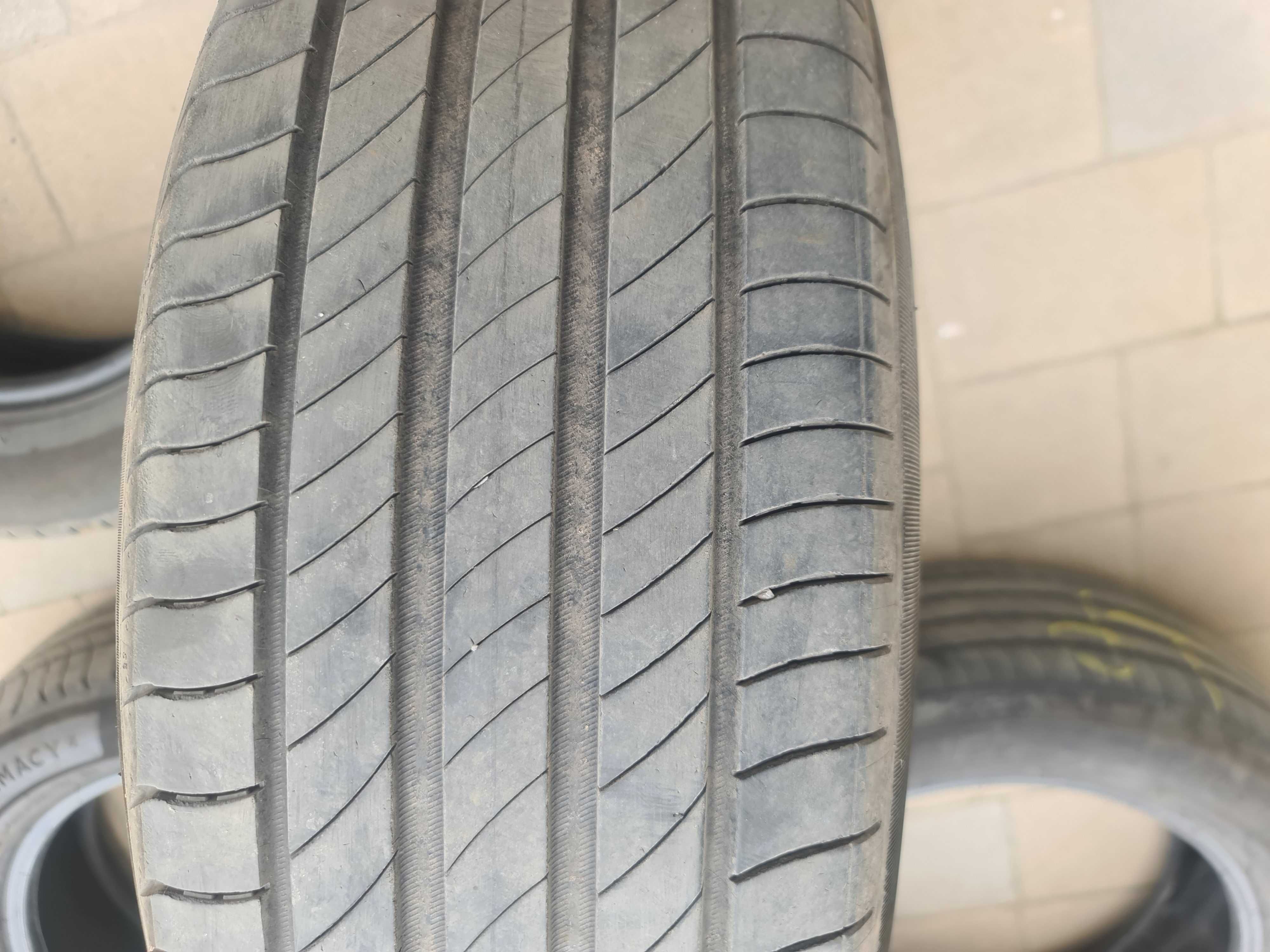 Opony Michelin Primacy 4 215/60/17