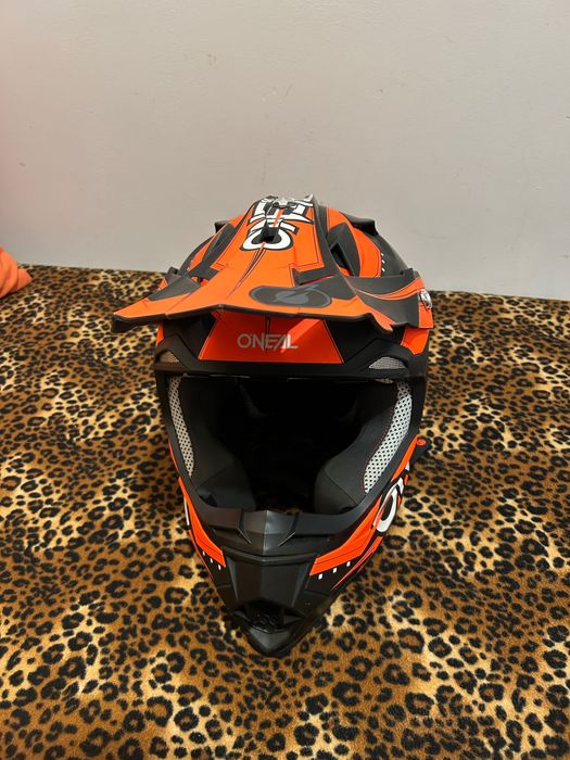 Capacete O’NEAL como novo