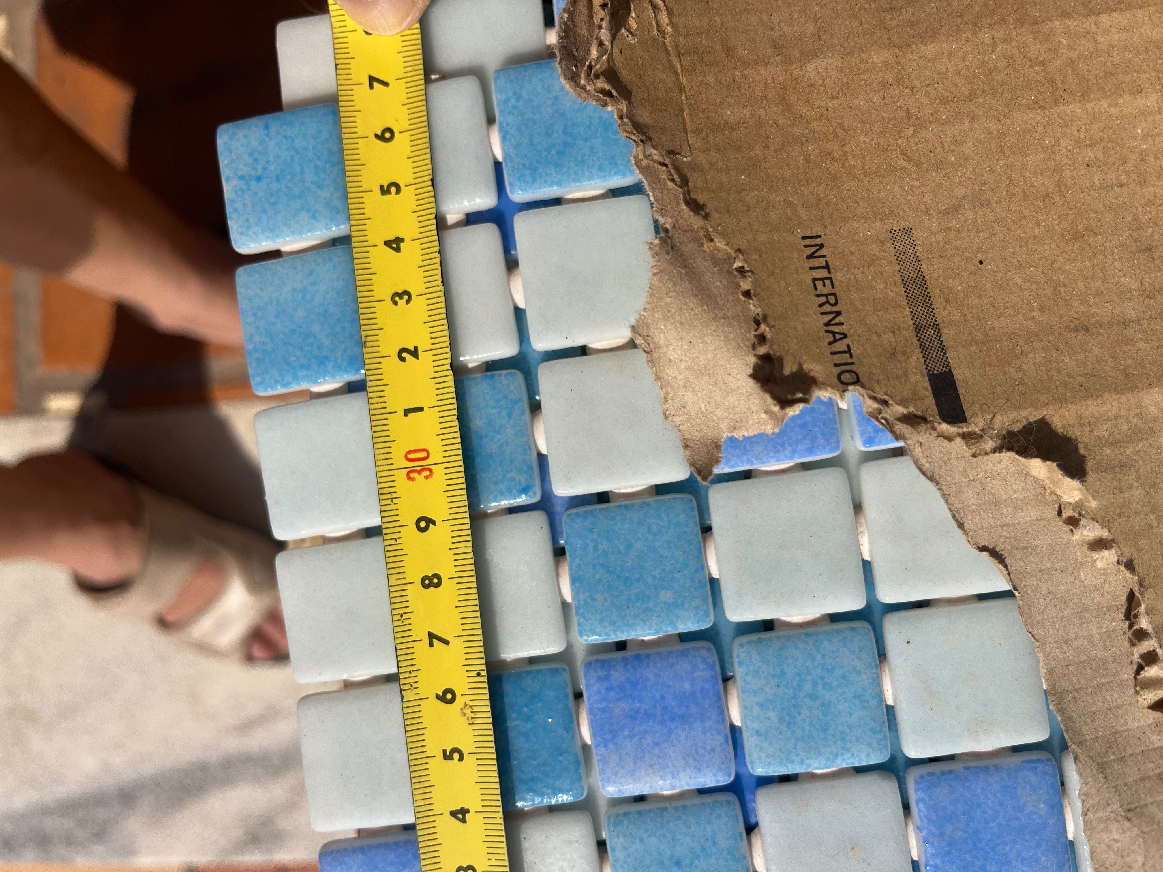 Caixas de PASTILHAS para revestimento de Piscina