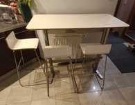 Stół barowy Ikea z hokerami komplet