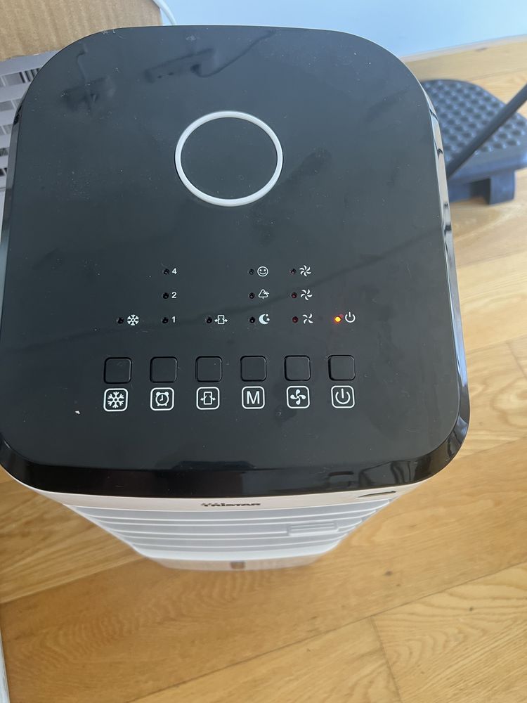 52€Ar Cooler Tristar AT-5446 – Portátil,