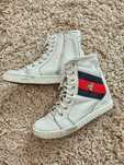 Białe trampki sneakersy skórzane koturny 39 saway