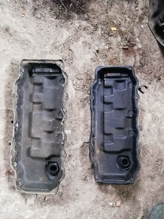 Крышка пробка от головки блока (двигателя) запчасти на Nissan bluebi