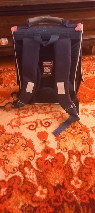 Портфель шкільний