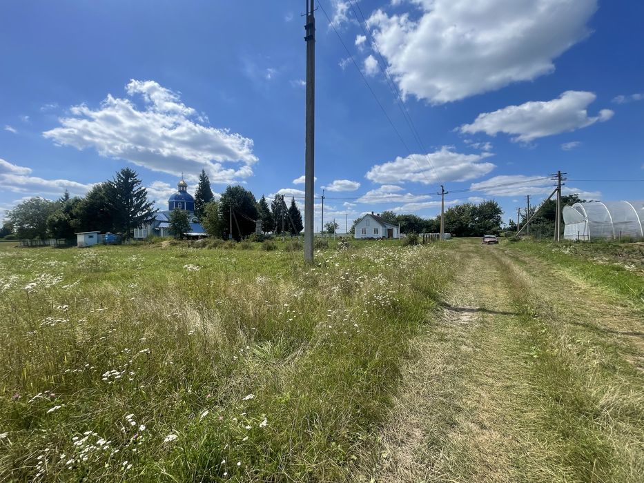 Ділянка в центральній частині під будівництво