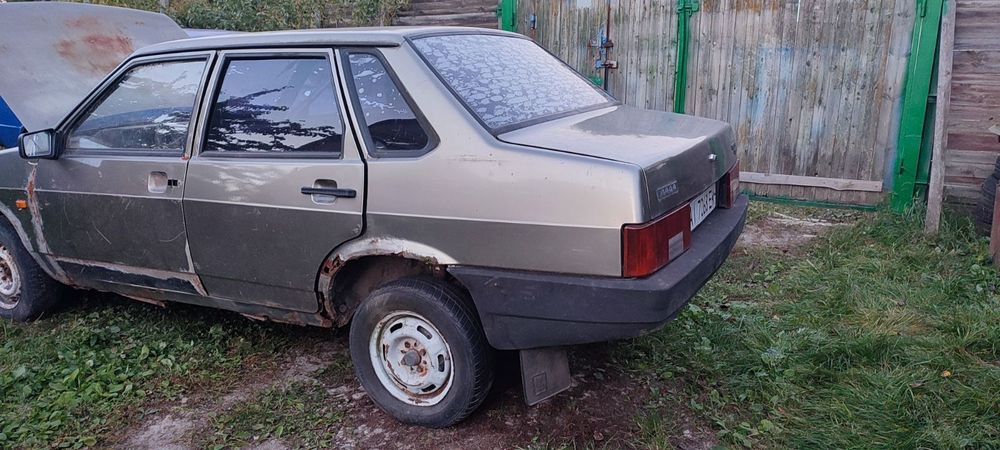 Продам ваз 21099