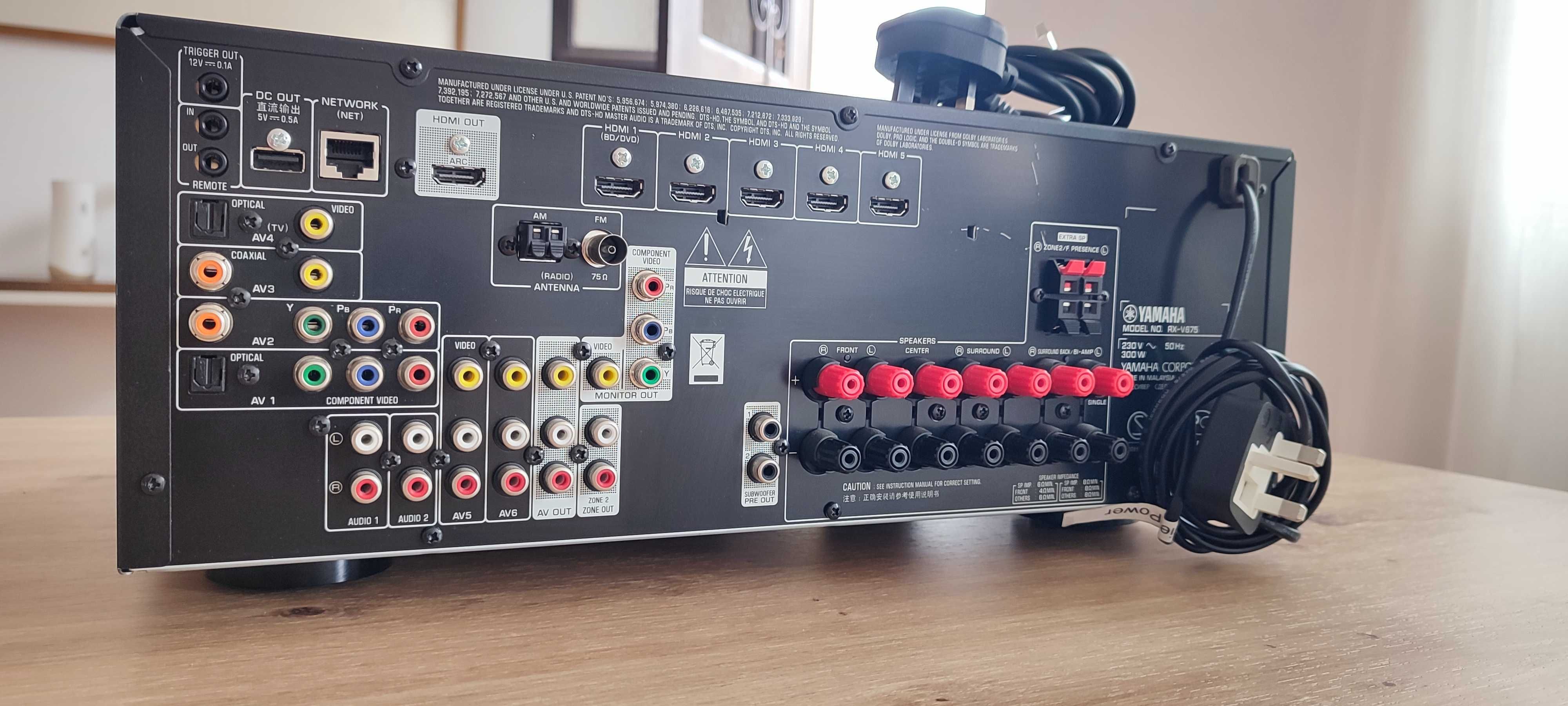 Amplificador de Audio e Vídeo Yamaha RX-V675
