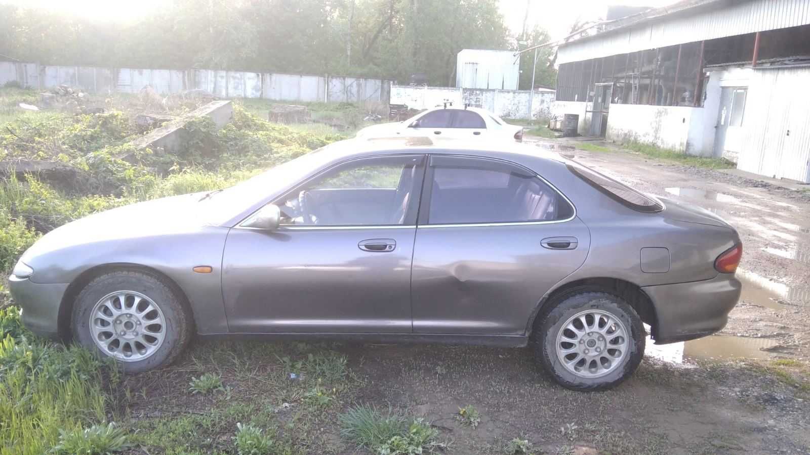 Mazda Xedos 6 ..