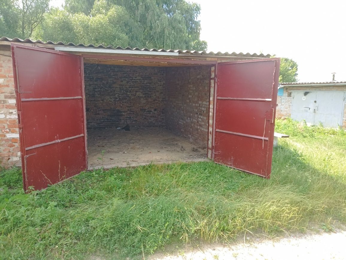 Продам гараж под ВИПЛАТУ,ОРЕНДА.великий 4 коператив 6*4.15