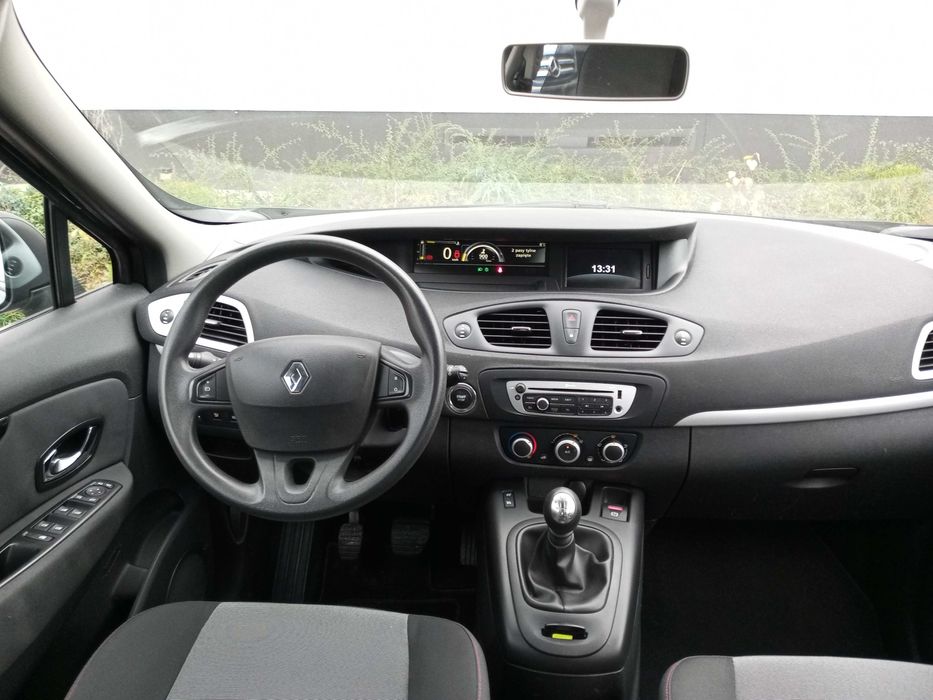 Renault Scenic III 1.5 Lift Diesel 110 KM