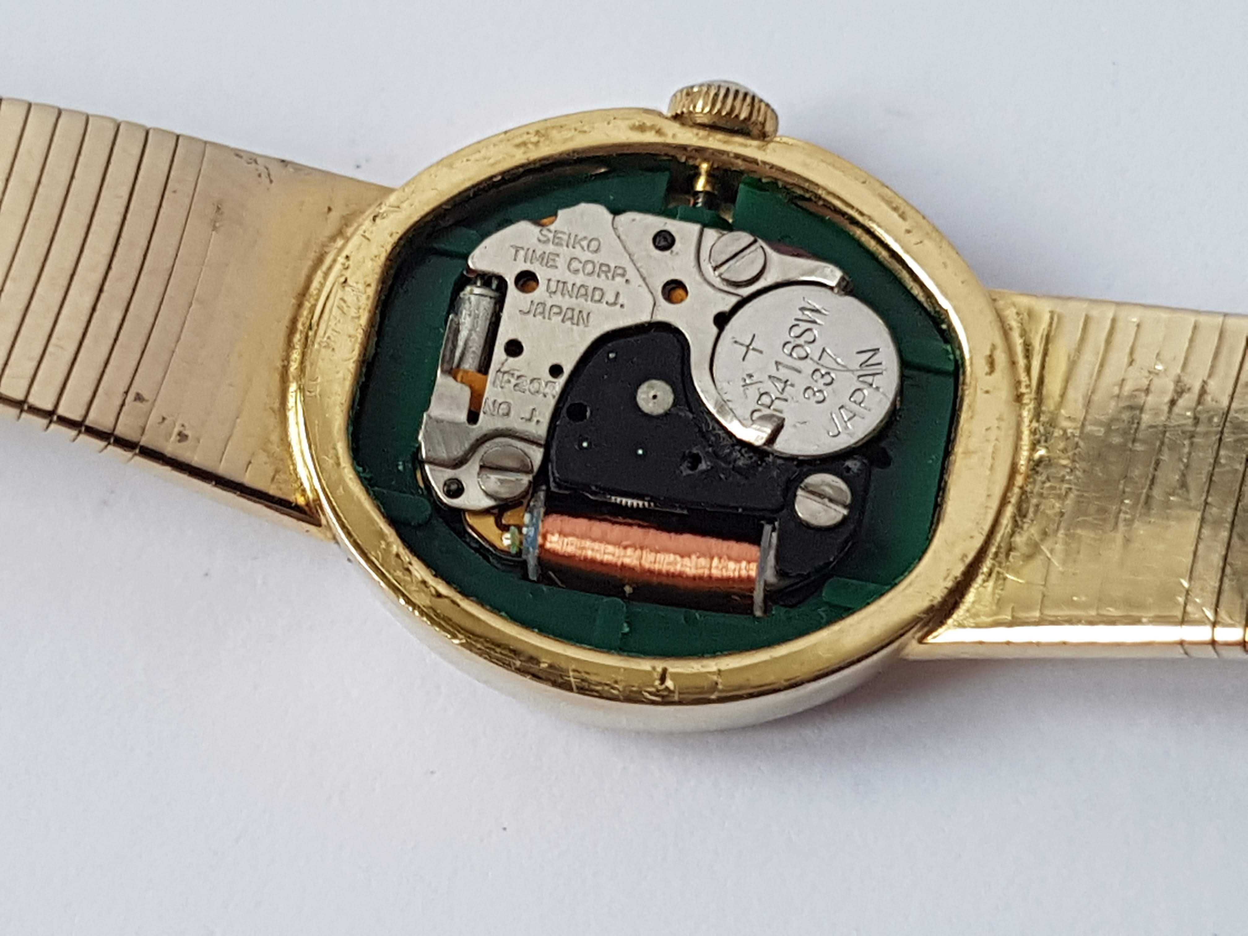 Мініатюрний вінтажний годинник seiko, кварц, позолота. Японія.