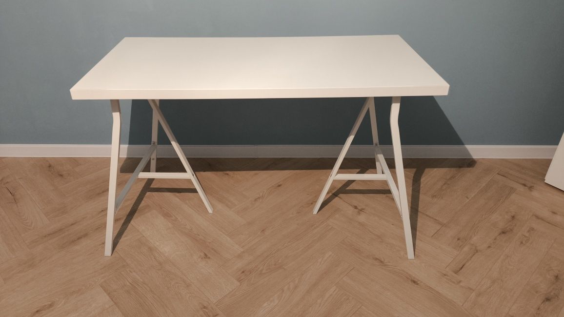 Biurko na kozłach IKEA białe
