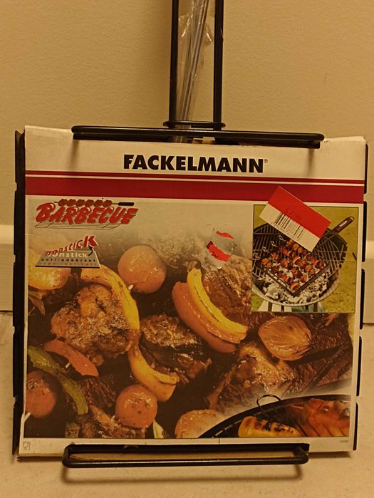 grillowy opiekacz do szaszłyków