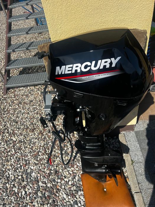 Silnik  Mercury F20 sprzedam