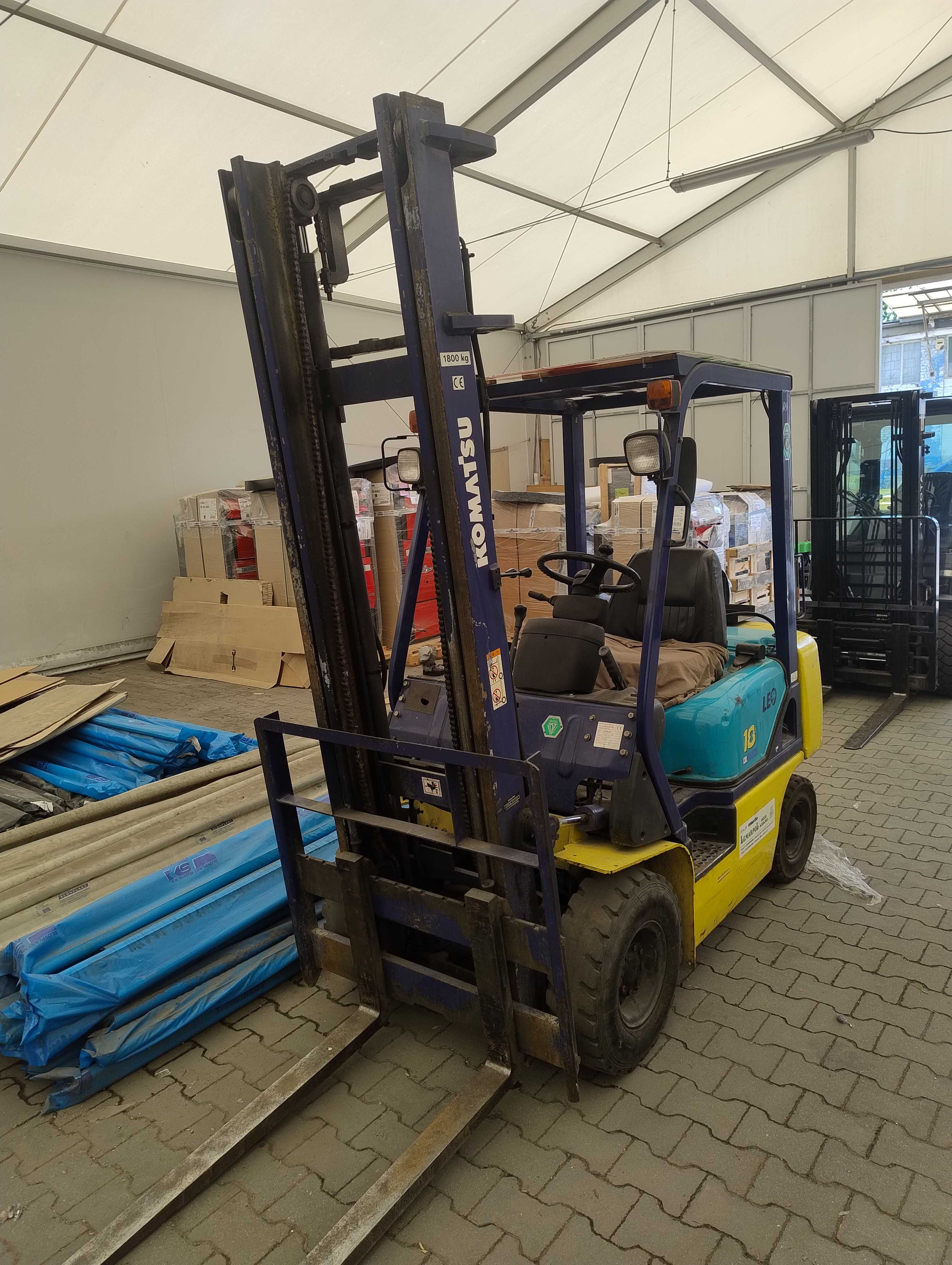 Wózek widłowy Komatsu FG18W-16 | 1750 kg | 4m podnoszenia | 2000 r.
