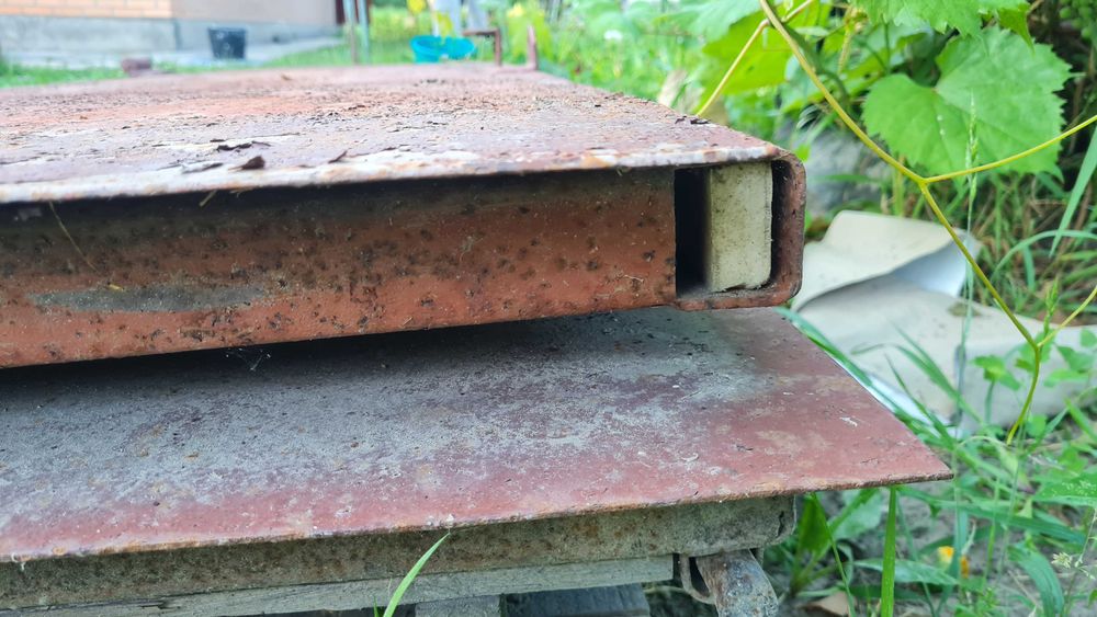 Ворота гаражні металеві В:2 м. Ш: 2,5 м