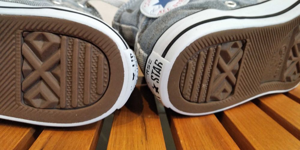 Wysokie trampki moro Converse rozm.33 dł.wkł.20cm