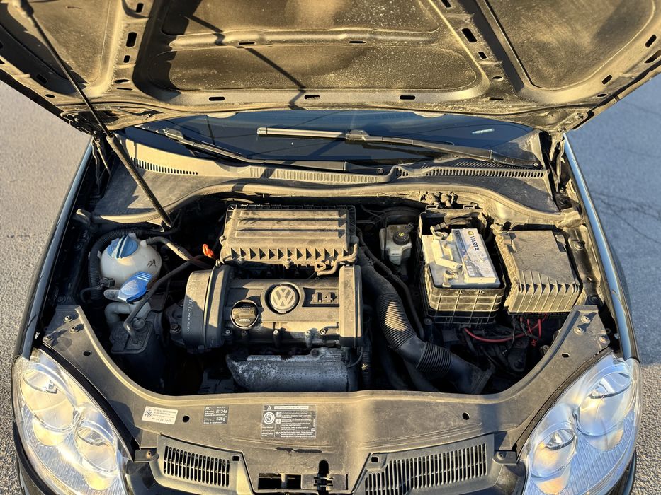 Golf 5 1.4 16V Пригнан с Германии и Растаможен!