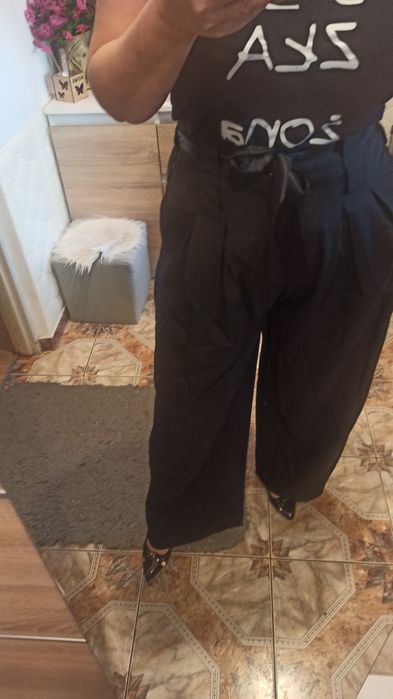 Szerokie spodnie z wysokim stanem xl